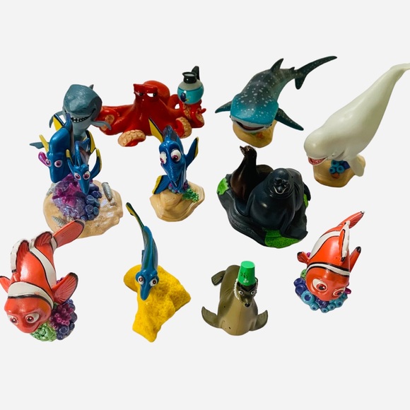 Finding Nemo Disney Pixar Mini Figures Lot of Eleven - Picture 1 of 7